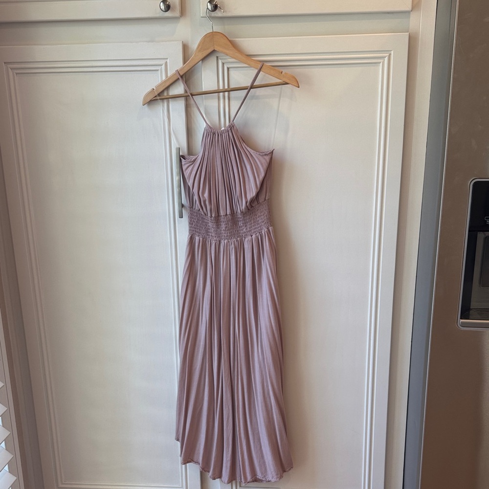 Chic Strapless Mauve Dress